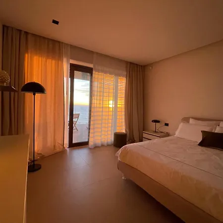 Mulberry Villa