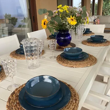 Villa Mulberry *