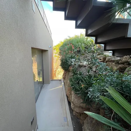 ヴィラ Mulberry *