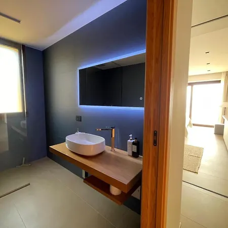 ヴィラ Mulberry シャッカ