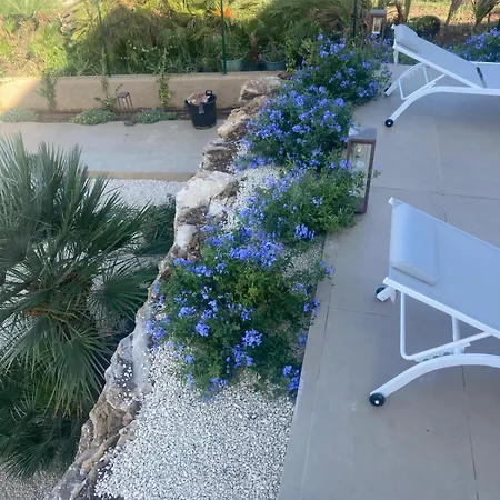 Mulberry ヴィラ シャッカ